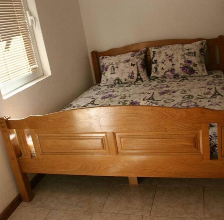 Apartments Emerald Улцинь Экстерьер фото